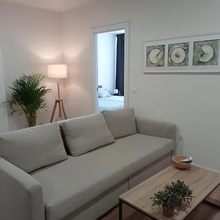 Gmc Turistics - Paseo Maritimo Apartment *