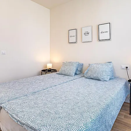 Gmc Turistics - Paseo Maritimo Apartment