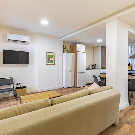 Gmc Turistics - Paseo Maritimo *