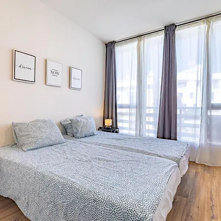 Gmc Turistics - Paseo Maritimo Apartment